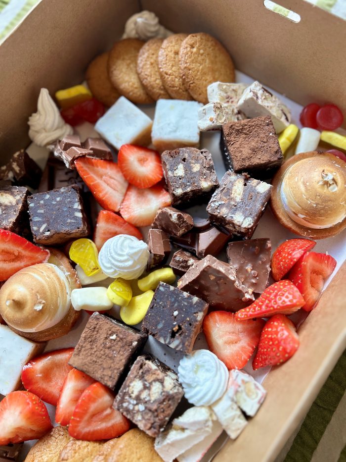 Mini Sweets Box - Alps & Amici